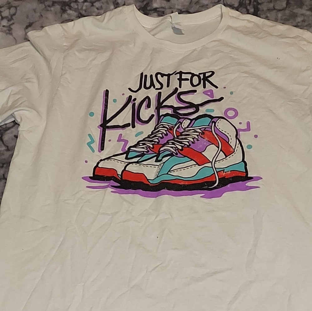 Fruit of the loom shirt